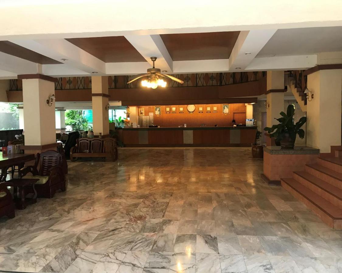 Mike Beach Resort Pattaya Ngoại thất bức ảnh
