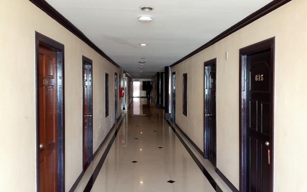 Mike Beach Resort Pattaya Ngoại thất bức ảnh