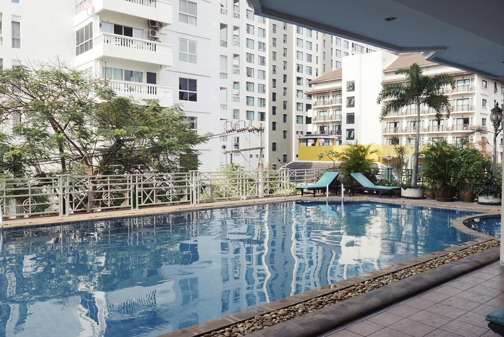 Mike Beach Resort Pattaya Ngoại thất bức ảnh